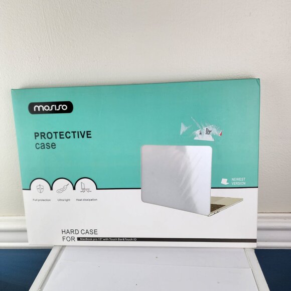 Mosiso Protective MacBook Pro 15" with Touch Bar & Touch ID Gray Hard Case NWT - Picture 3 of 5